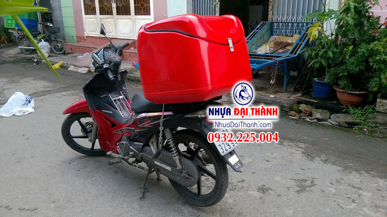 Thùng chở hàng -Nhựa composite cao cấp-Làm màu theo yêu cầu